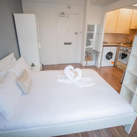 Studio At Chelsea Cloisters Hotel London Exterior foto